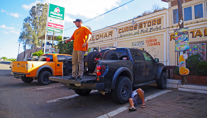 Illustration for article titled Mad Max Meets NASCAR: My Brutal 800 Mile Drive Across A Mexican Wasteland